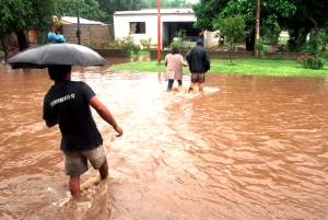 En el art&iacute;culo se hace referencia a la tr&aacute;gica muerte de 87 personas en el camping Las Nieves de Biescas. Explica qu&eacute; es lo que sucedi&oacute; y si pudo ser evitable.
